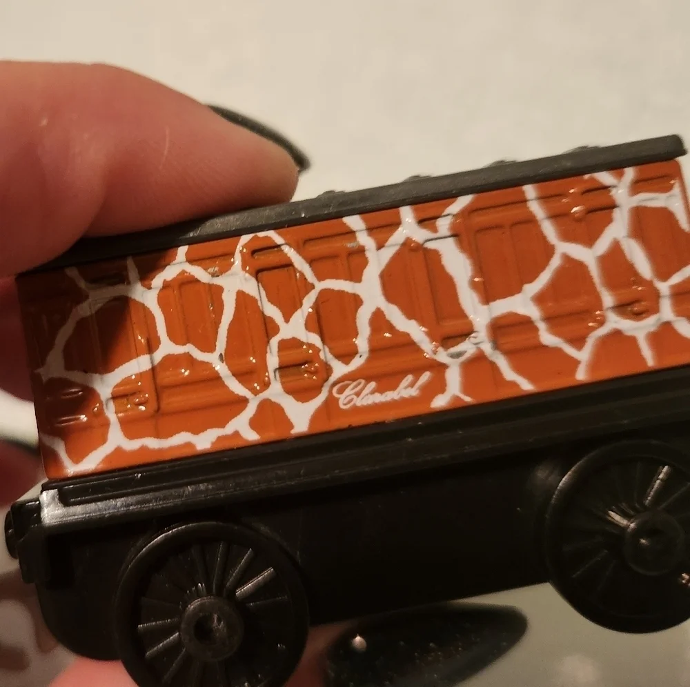 Thomas the Train Clarabel giraffe Sodor Safari‎ die-cast train car